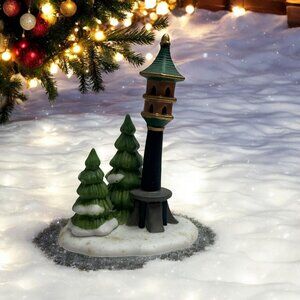 Dept 56 Two Turtle Doves - Birdhouse - 12 Days of Dicken's Loose Figurine 1995